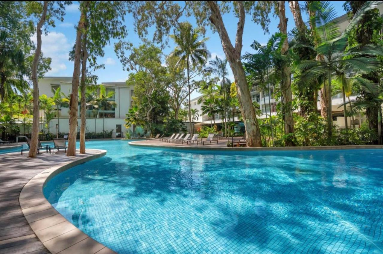 Palm Cove Beachside Apartments - Pool And Garden Views Bagian luar foto