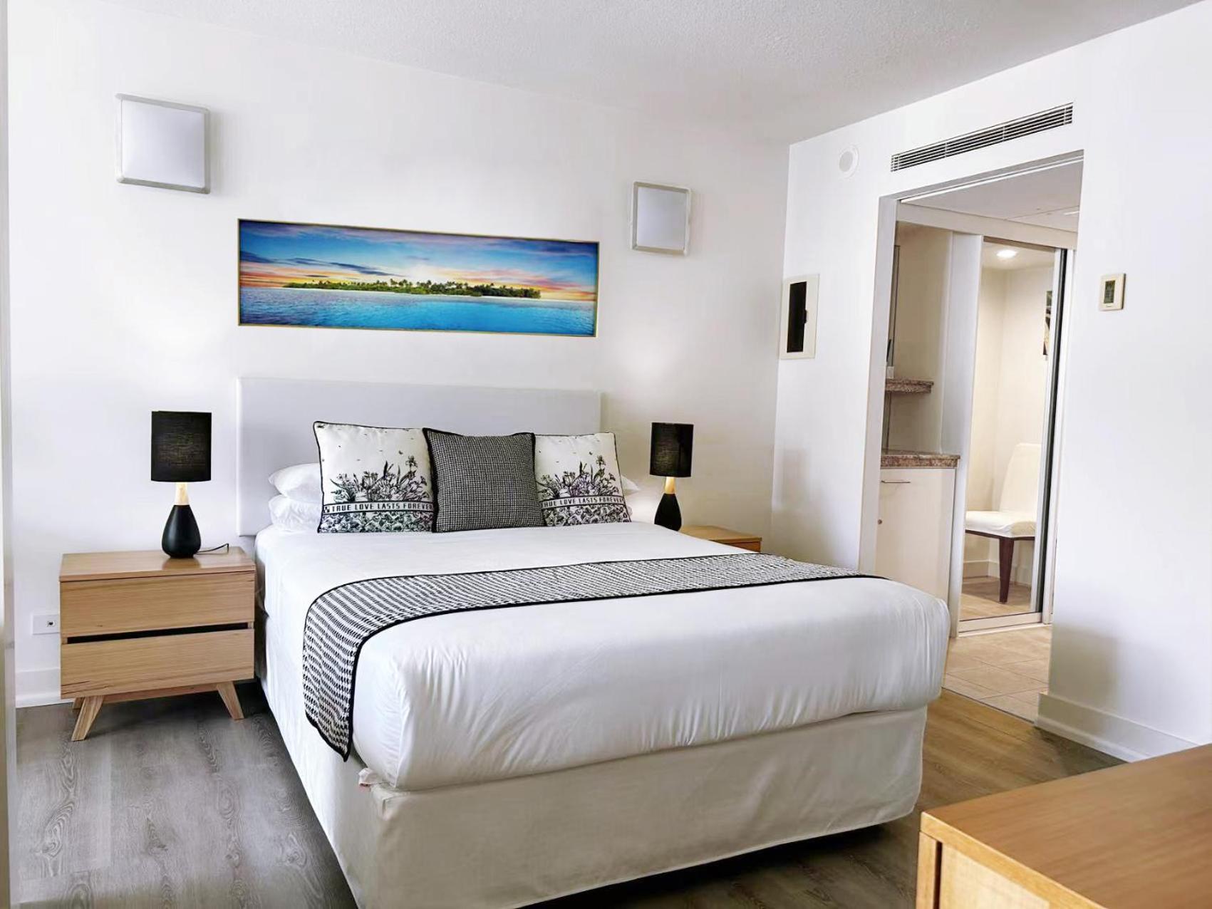 Palm Cove Beachside Apartments - Pool And Garden Views Bagian luar foto